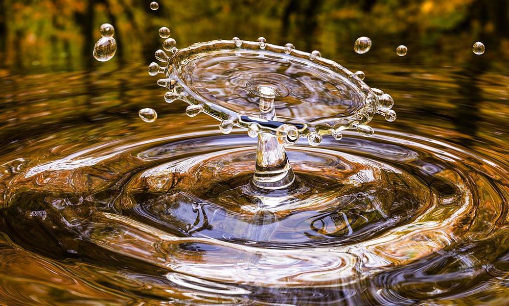 Air-to-Water Machines: Transforming the Air into Life-Giving Water